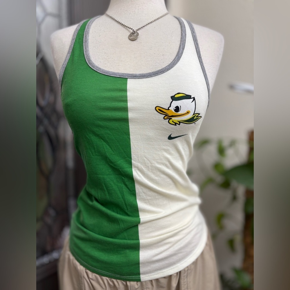 Nike Women’s Green and Cream Oregon State Ducks  Athletic Fit Tank Top